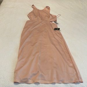 New midi Blush pink express dress in size large